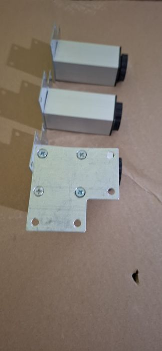 Алуминиеви регулиращисе "крака"