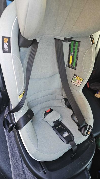 Scaun auto copii BESAFE 6l-4ani+baza ISOFIX