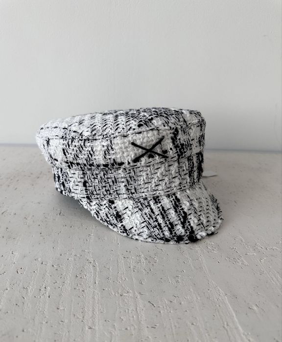 RB шапка New Season