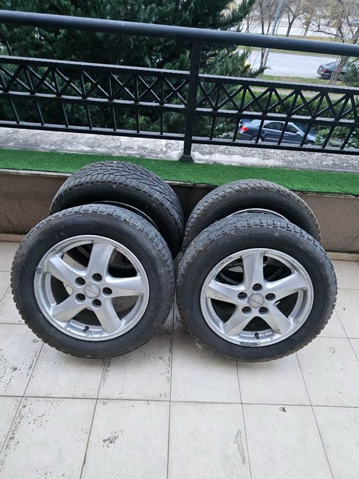 Зимни гуми с джанти 205\60 R16,  комплект 4бр.