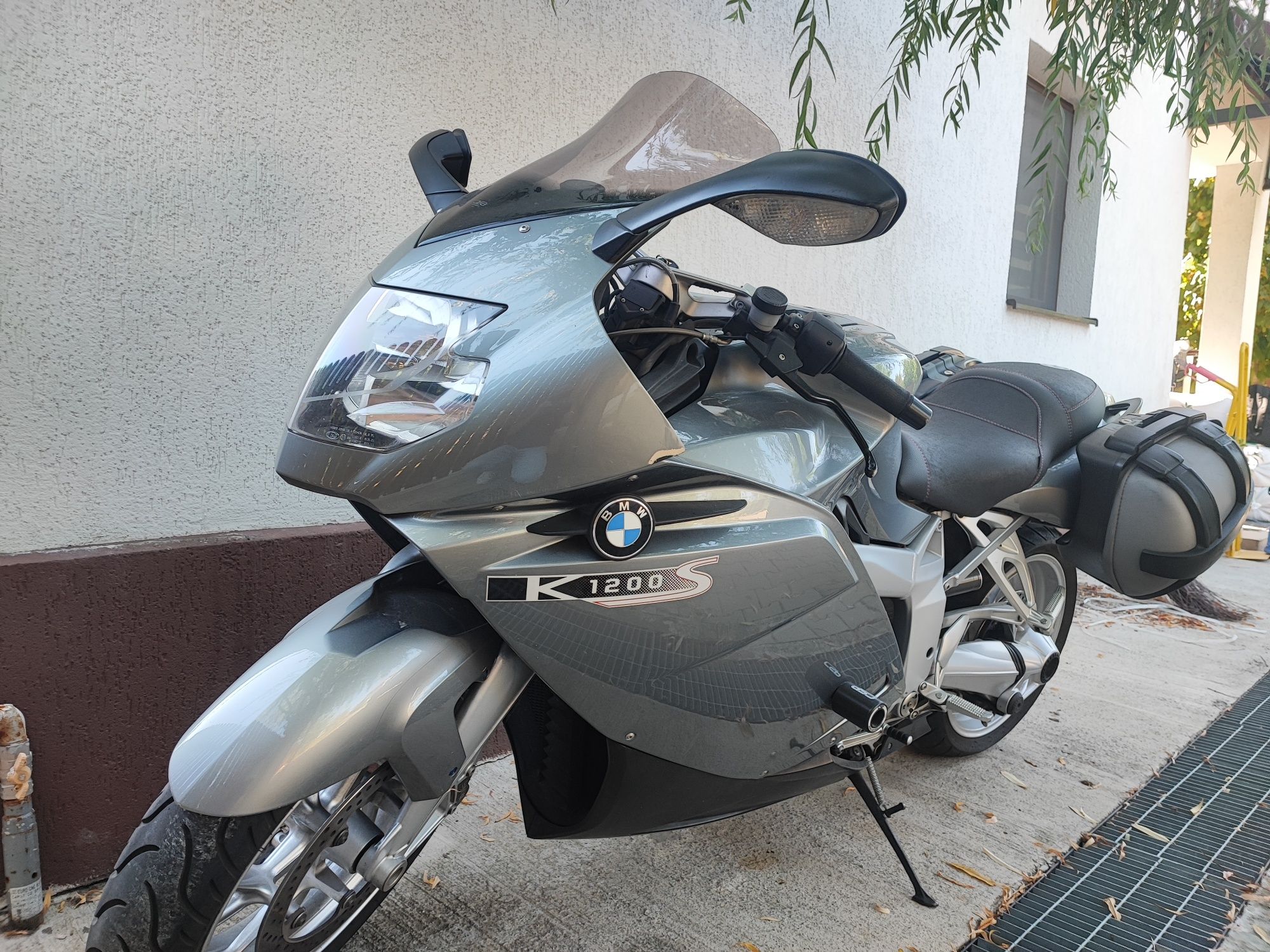 Vând sau schimb BMW K1200s