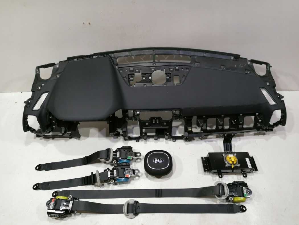 KIA Sorento 4 - plansa de bord - kit airbag - set centuri de siguranta