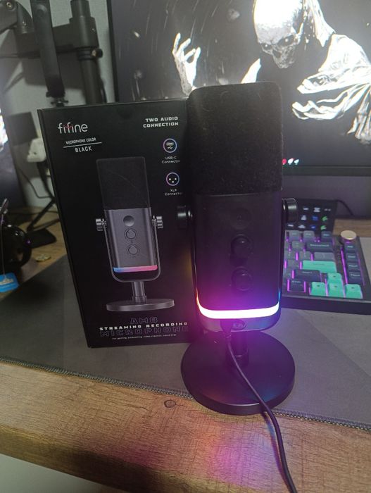 Продам микрофон Fifine AM8