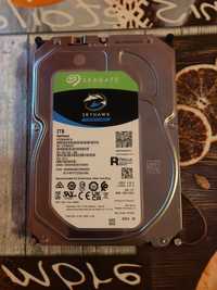 Vând hard disk 2 T