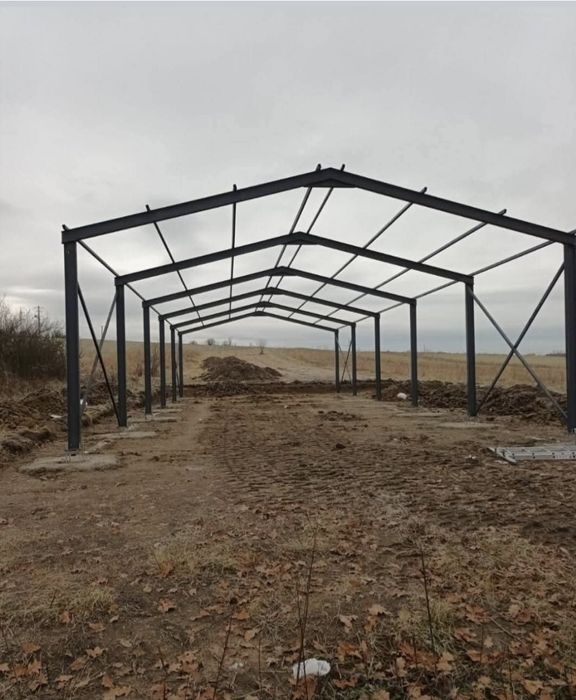 Vand structura metalica 10x30x4m