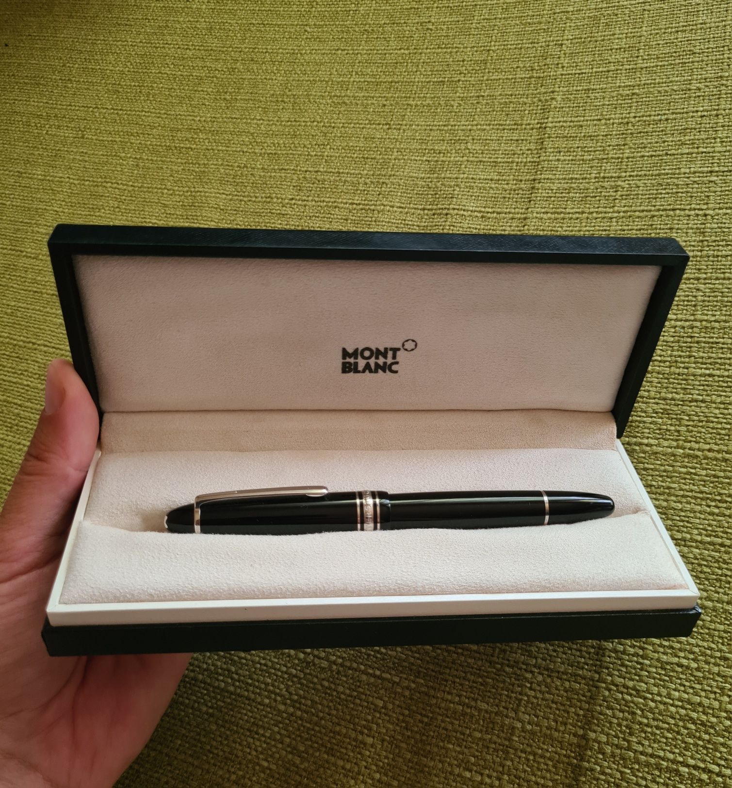 Stilou Montblanc Meisterstuck LeGrand Platinum Line Penita Aur 14k