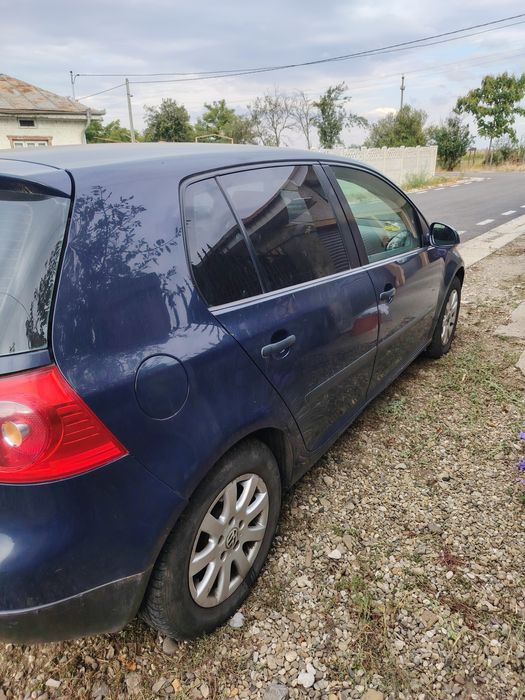Golf 5 an octombrie 2004, 1,4benzina