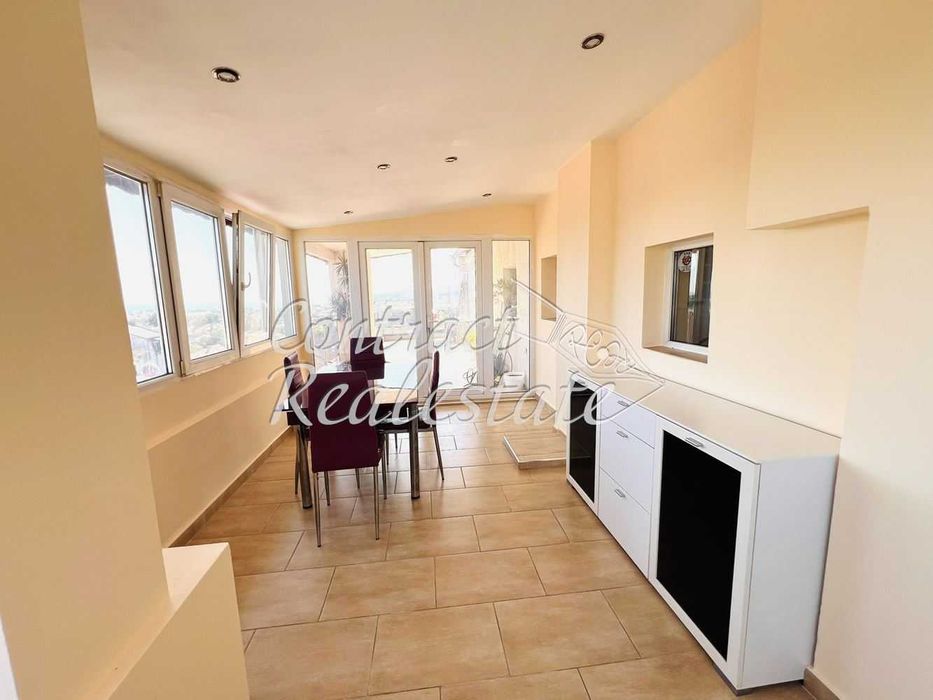 Дава се под наем Двустаен апартамент в Варна, Център - 90 кв.м за 650 € - Снимка #7