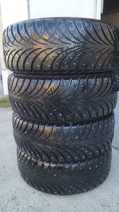 Шины зимние 225/60 R17