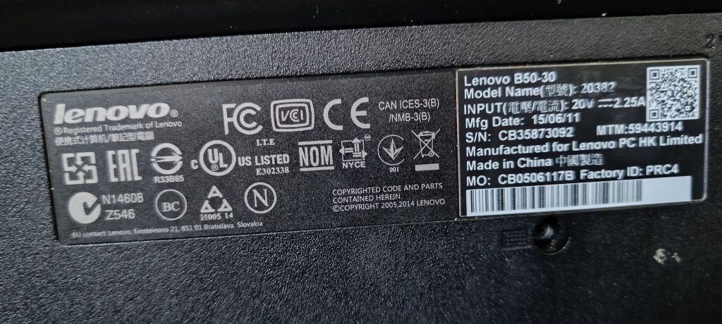 Lenovo B50-30 не работещ цял без HDD за части
