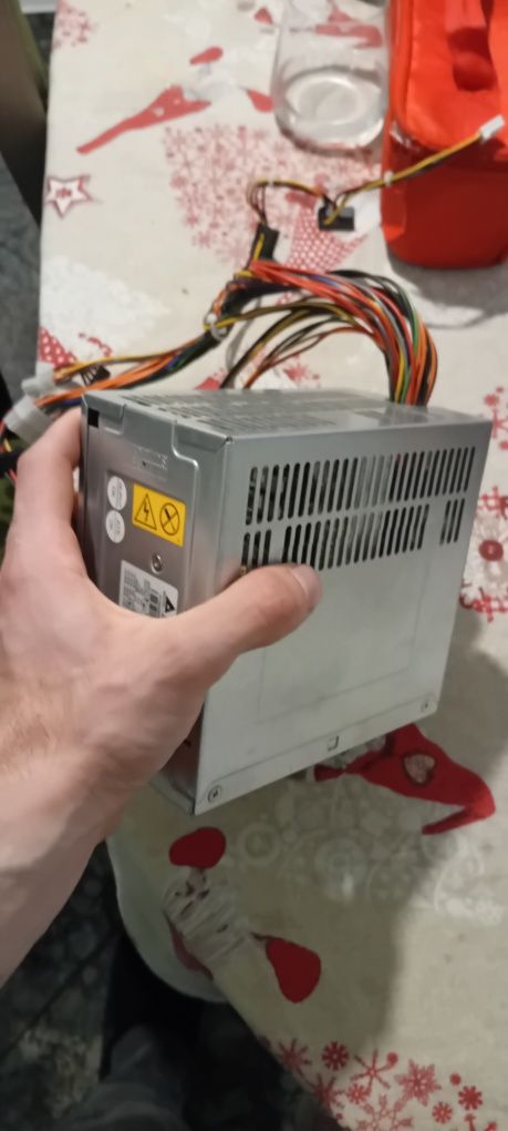 Захранване 420W;245W и вентилатори за компютър