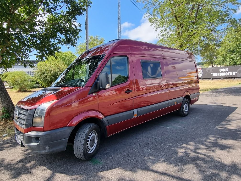 Кемпер бус VW Crafter