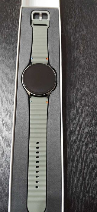 Смарт часовник Samsung Watch 7