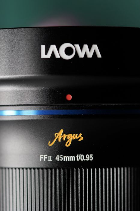 Обектив Laowa Argus 45mm f0.95 FF - Sony E