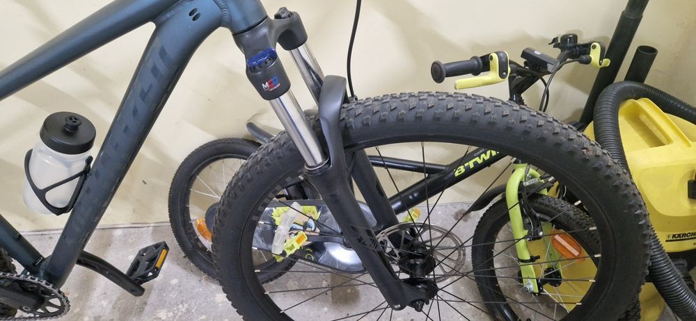 Колело - specialized 29 цола размер М