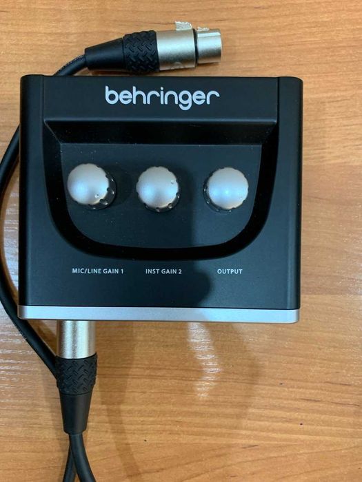 Комплект Микрофон Behringer C-1 + аудиоинтерфейс UM2 + стойка + XLR