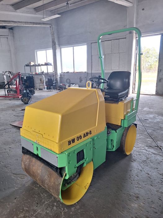 Vand / Inchiriez Cilindru Compactor BOMAG AMMANN