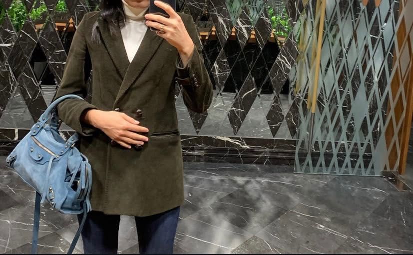 Пиджак от Массимо Дутти. Абсолютно новый, вельветый, трендовый