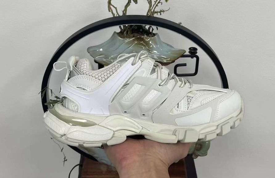 Balenciaga Track oferta