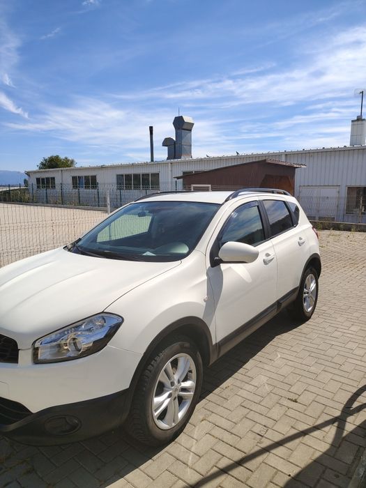 Vând  Nissan Qashqai