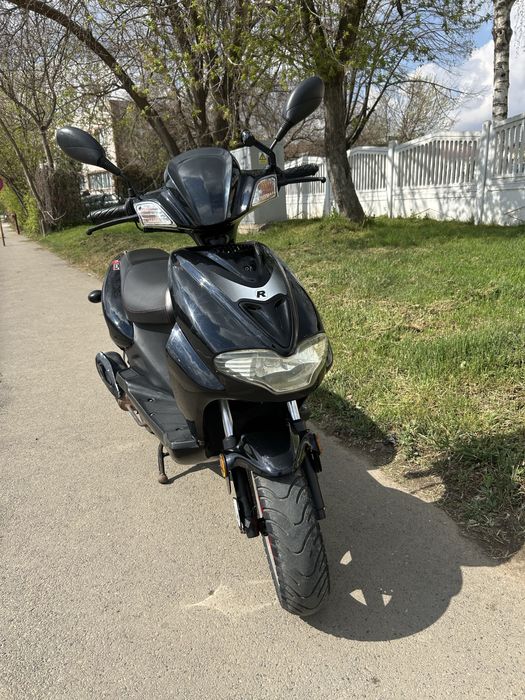 Vând scuter Ride Twister 125cc