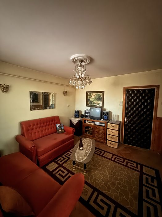 Apartament spatios de 4 camere