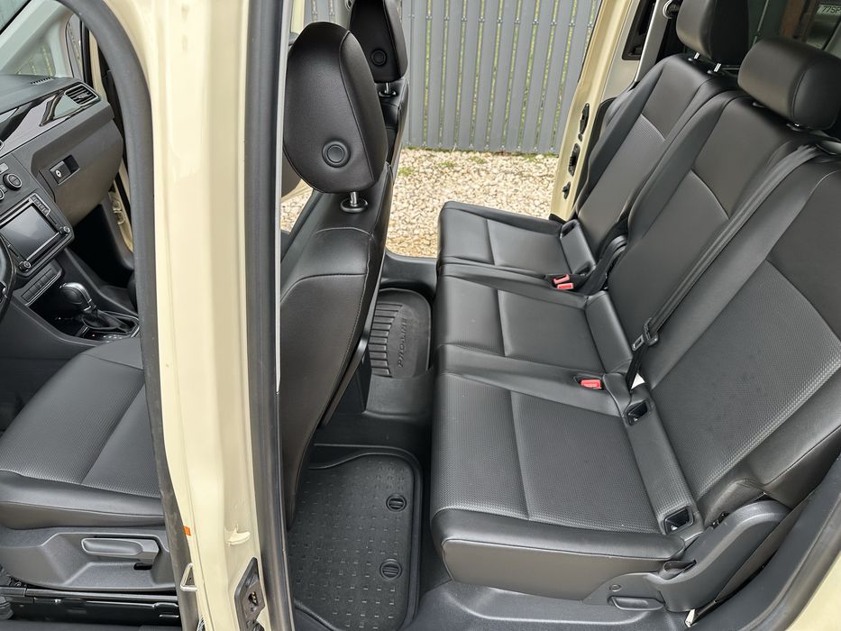 Vw caddy maxi 2.0tdi 7 locuri euro6 AUTOMAT