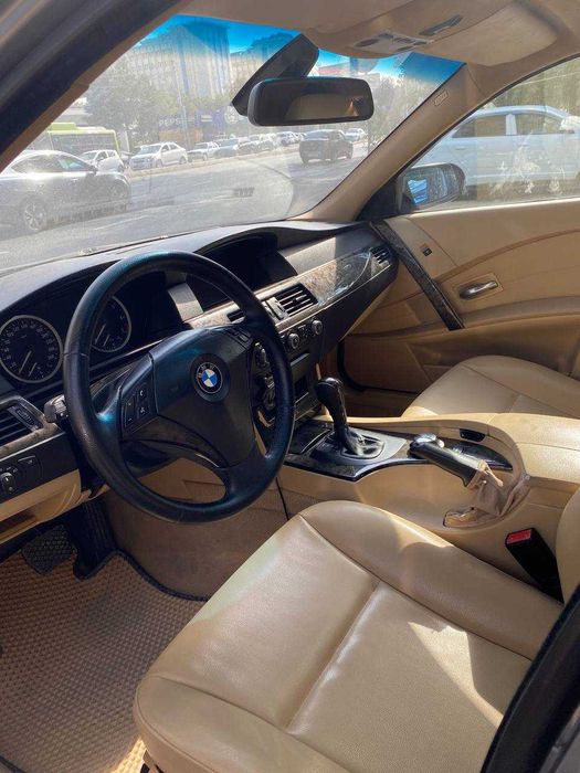 BMW Е60 520 самурай сотилади