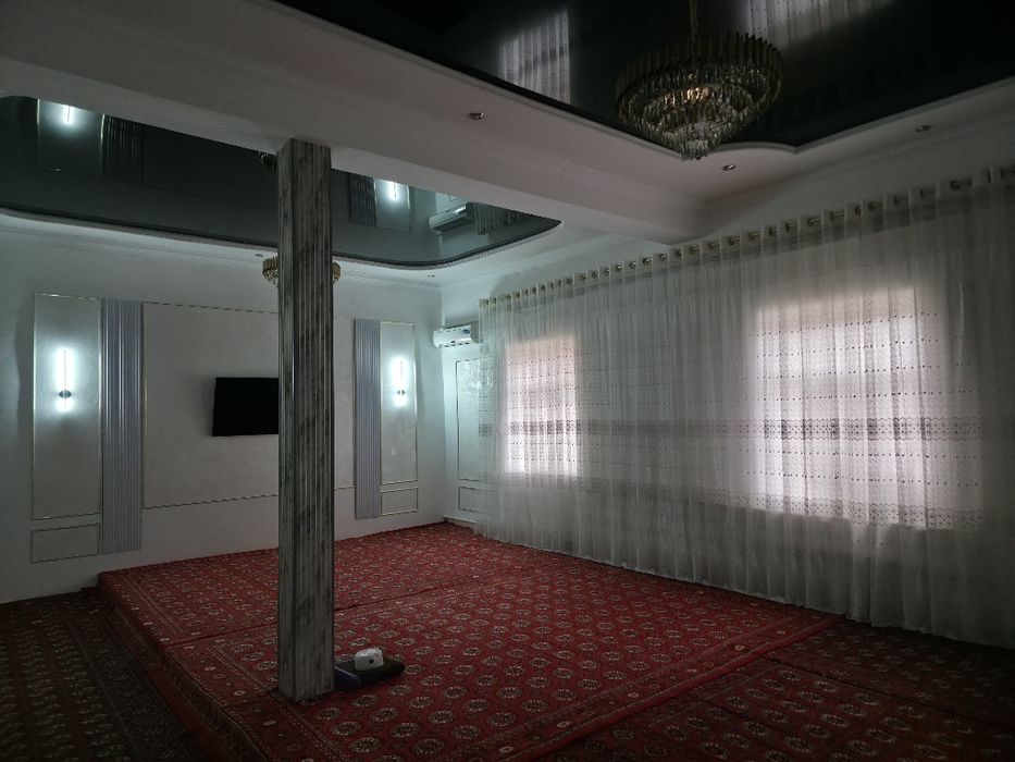 Uy sotiladi 228 kv +24