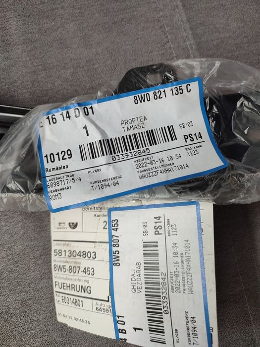 Suport aripa stanga fata Audi 8W0821135C