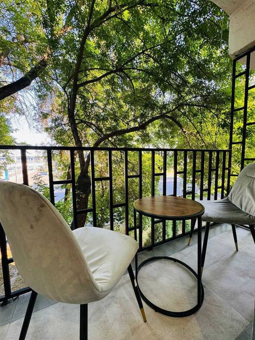 R4 Сдаётся квартира 1/3/5 на Мирабадский Шохмед центр!