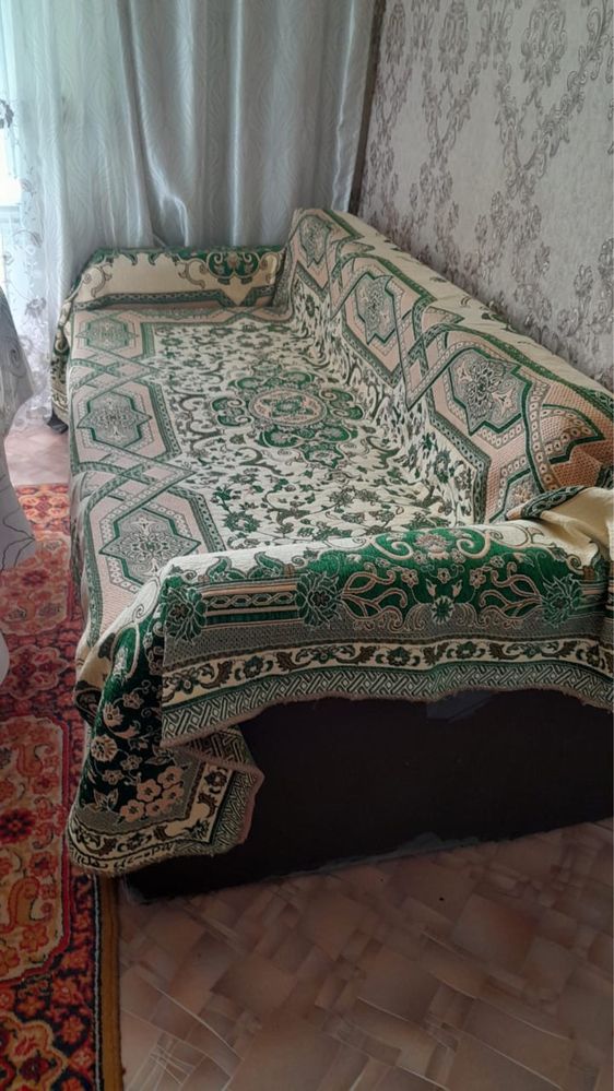 Продам диван и кресло