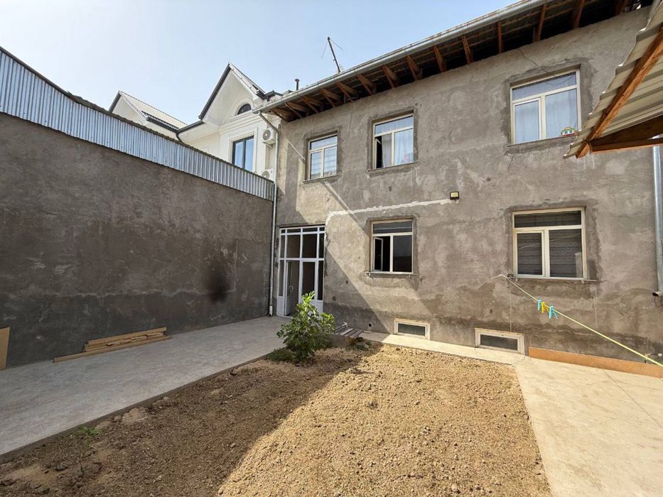 N5069 Olmazor tumani Chuqursoy Shifokorlar mahallasi 2 sotix