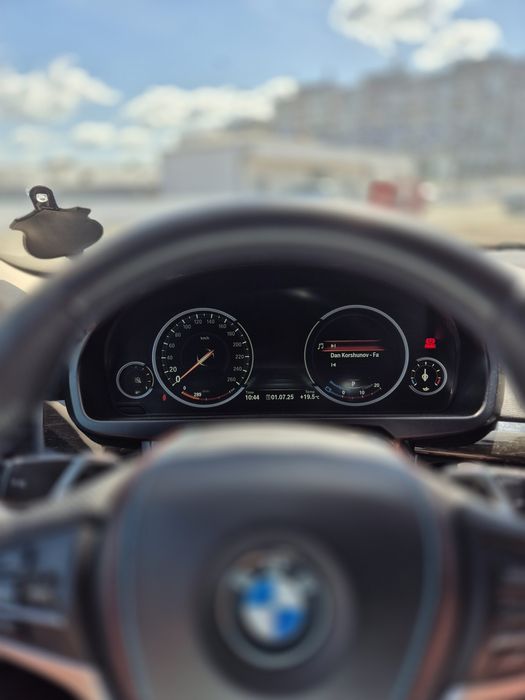 BMW F15 2015, variante doar cu A class