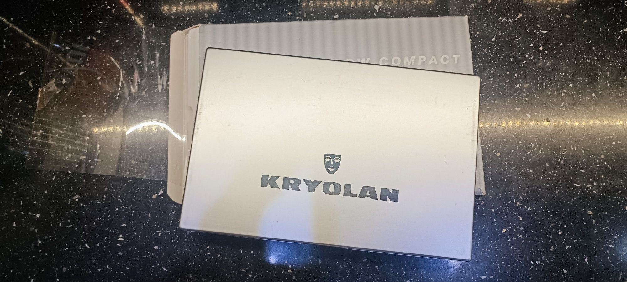 Сенки Криолан Нови