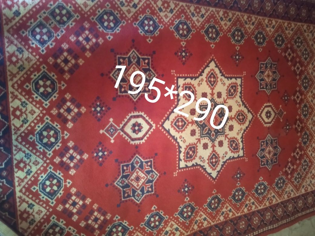 Продам ковры разные