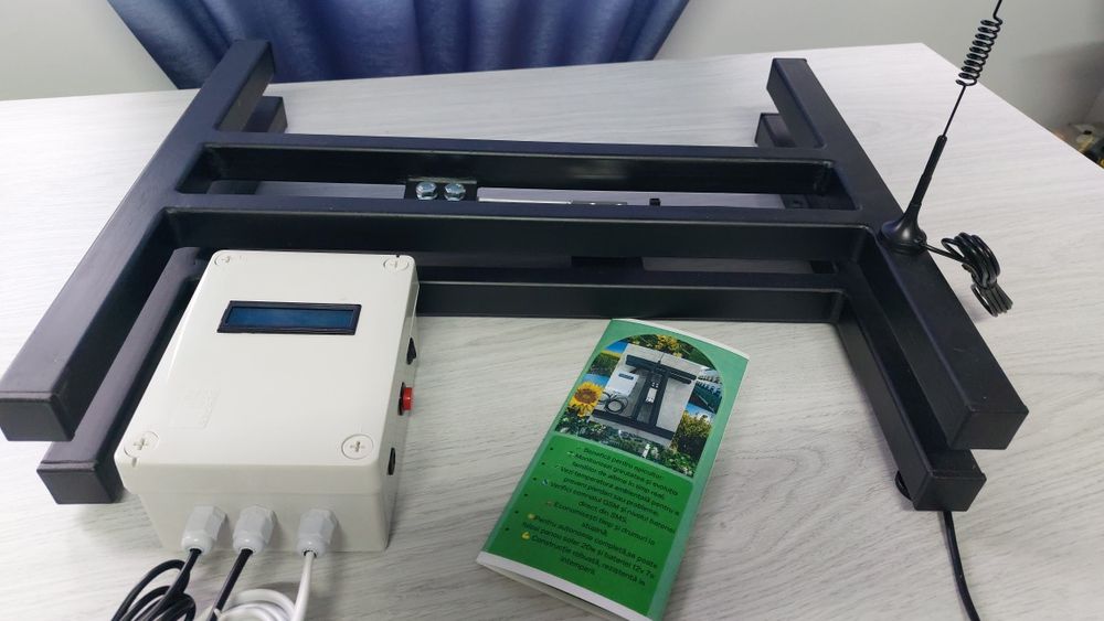 Cantar apicol cu citire prin sms și lcd