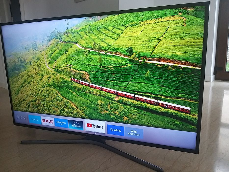 Tv Smart Samsung 4K  UHD 125  impecabil  !