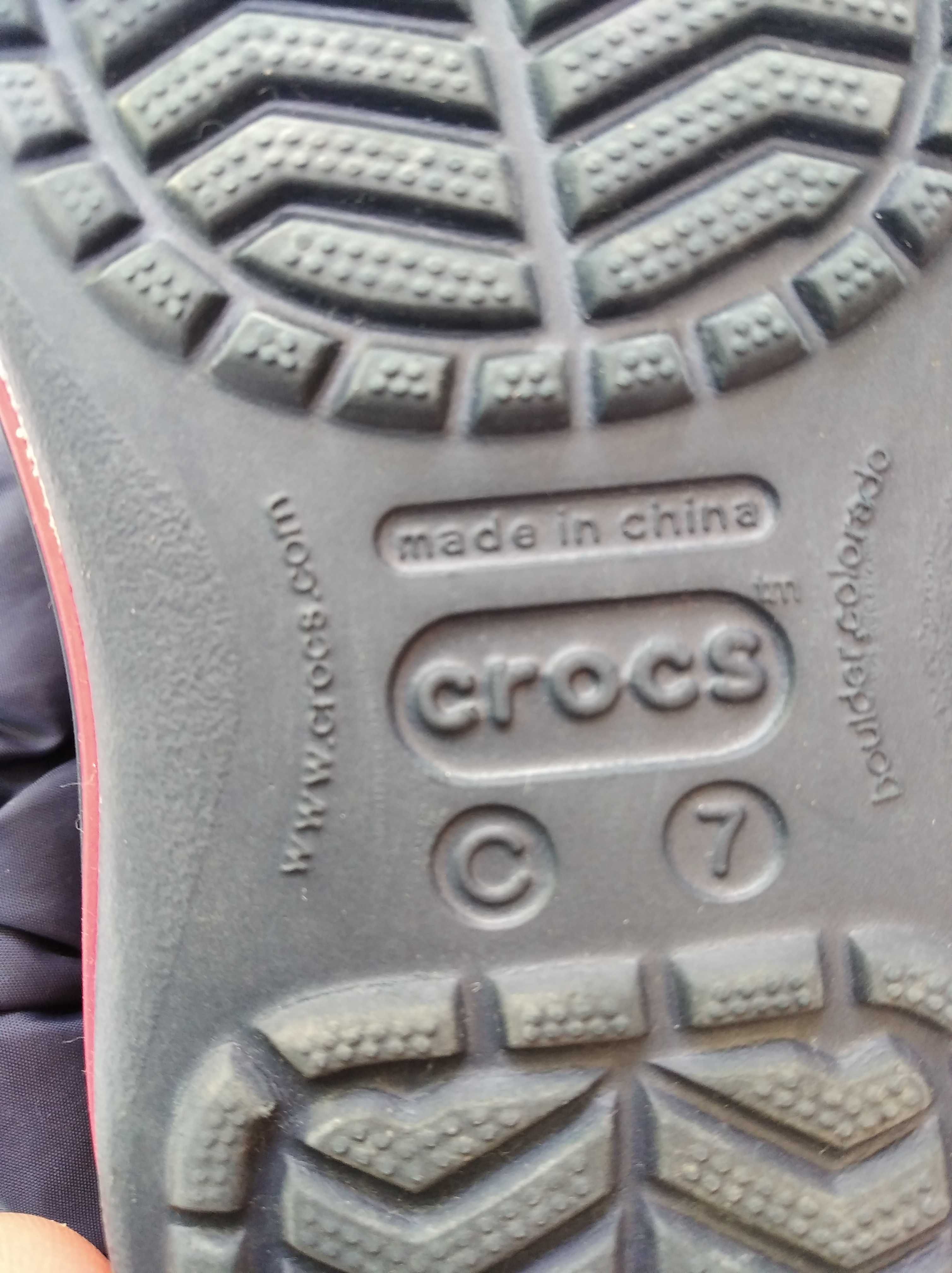 Детски гумени ботушки с подплата, марка Crocs номер24