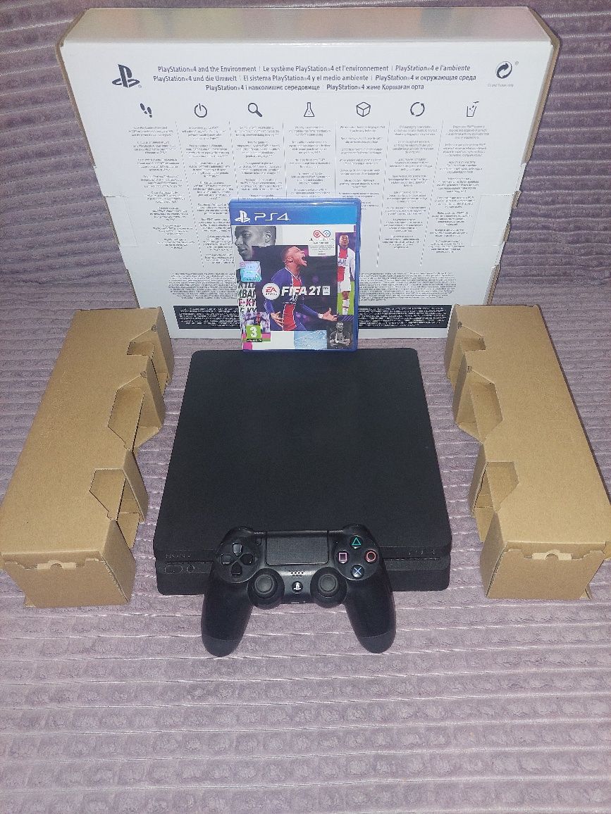 VÂND PlayStation4 Slim, 1x controller plus FIFA21 joc