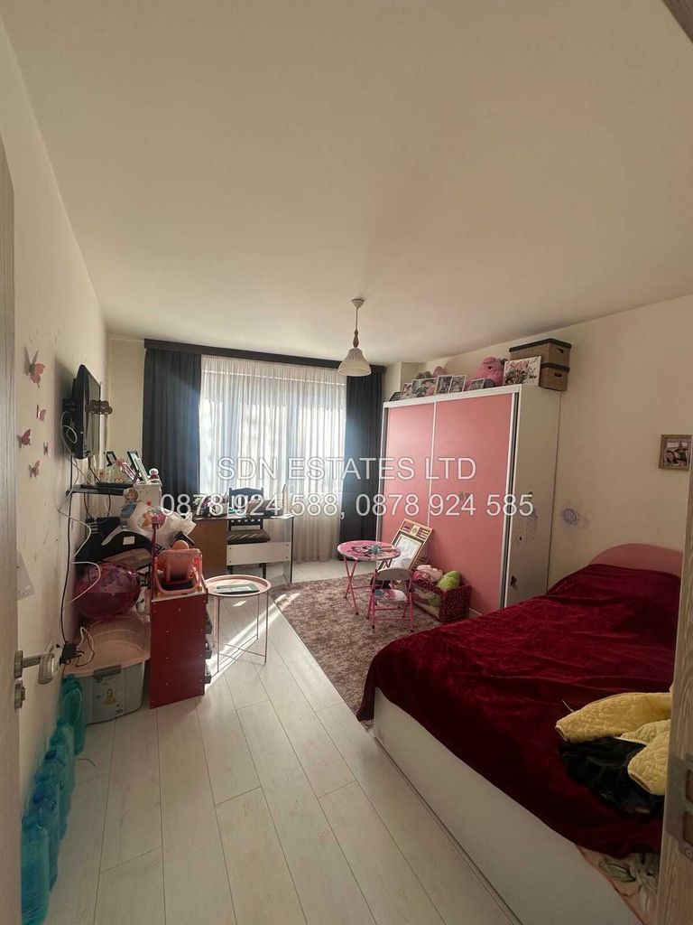 Продава се Тристаен апартамент в Казанлък - 100 кв.м за 1454 €/кв.м - Снимка #3