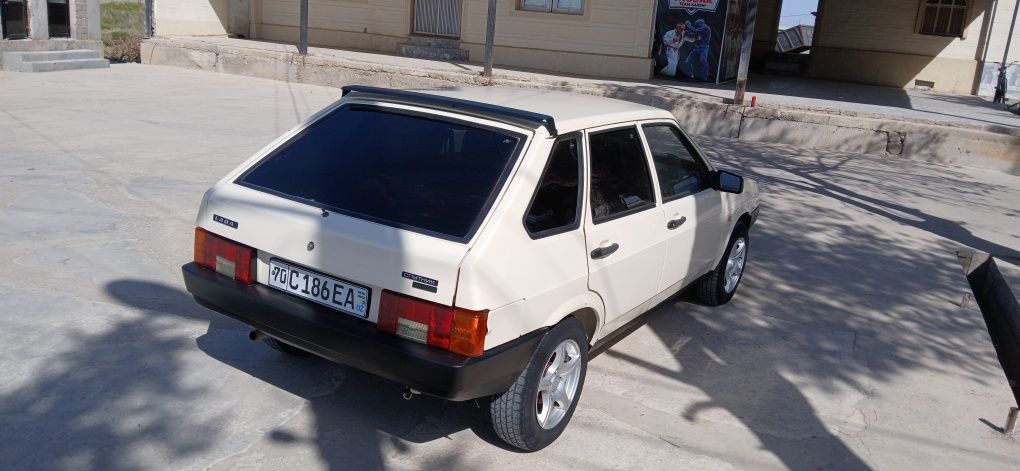 Лада 2109 сотилади