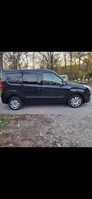 Vând FIAT DOBLO 2.0 Motorina 135 C.P E 5 180000km