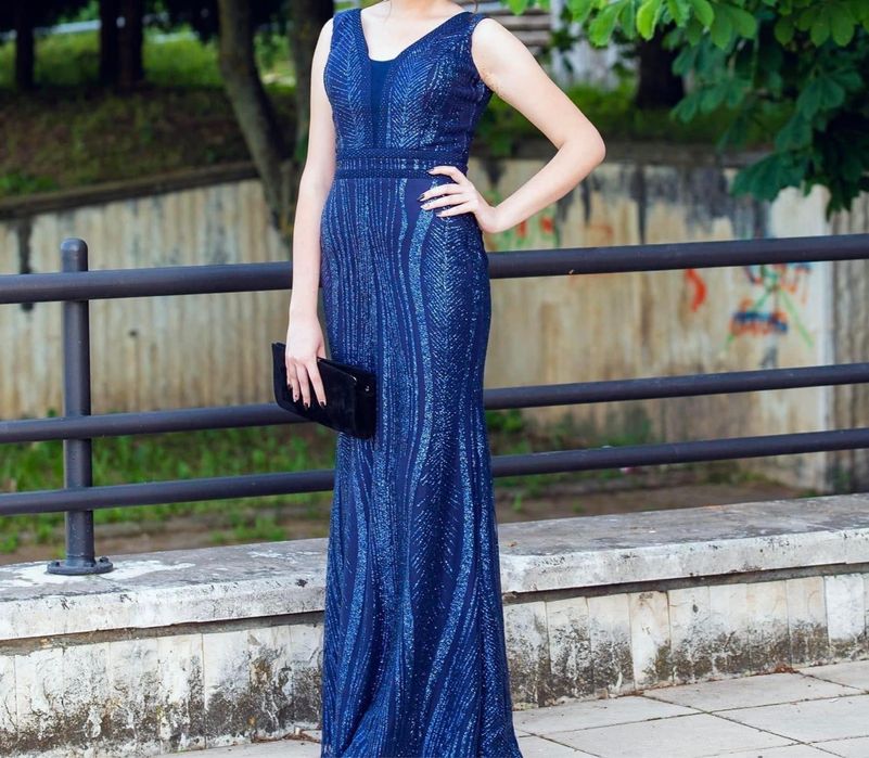 Официална тъмно синя рокля