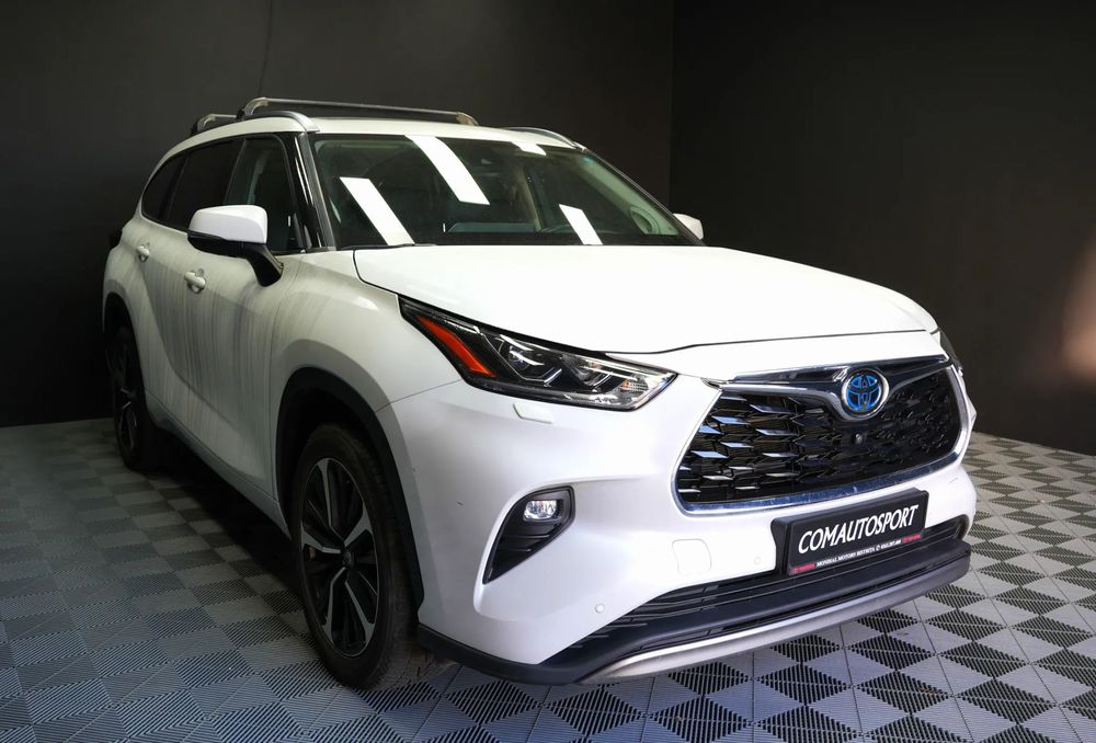 Toyota Highlander Toyota Highlander Luxury Pearly HYBRID 7 locuri