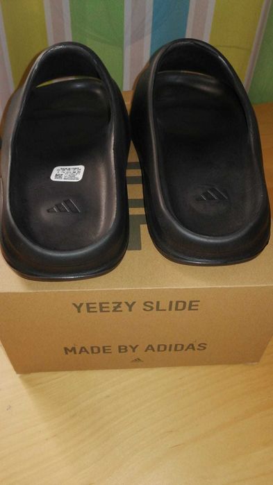 Vand Yeezy Slide Onyx