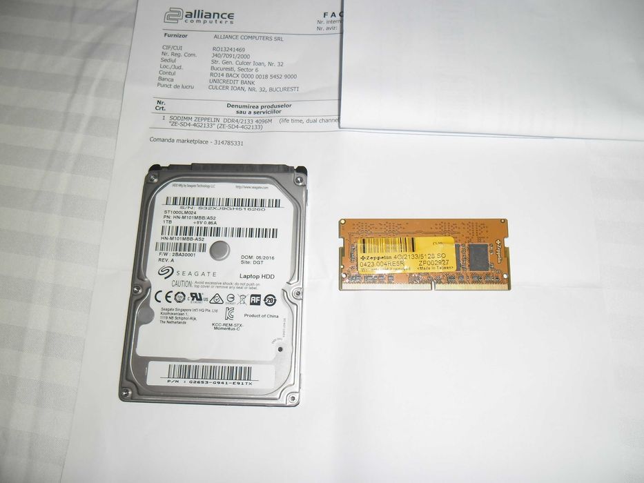 Hard 1T si memorie 4GB DDR4 Laptop
