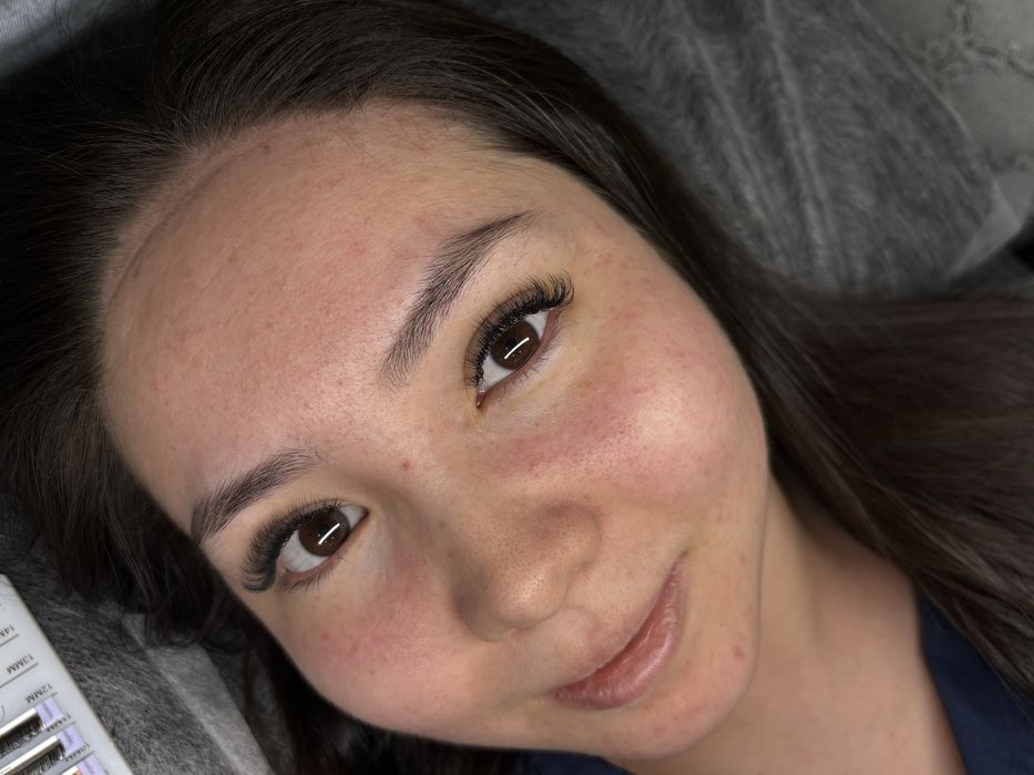 Обучение по наращиванию ресниц