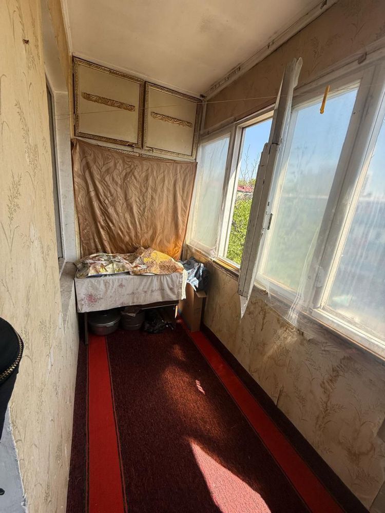 Своя Срочно 2/4/4, 50м², Юнусабад 6кв, Посольство США