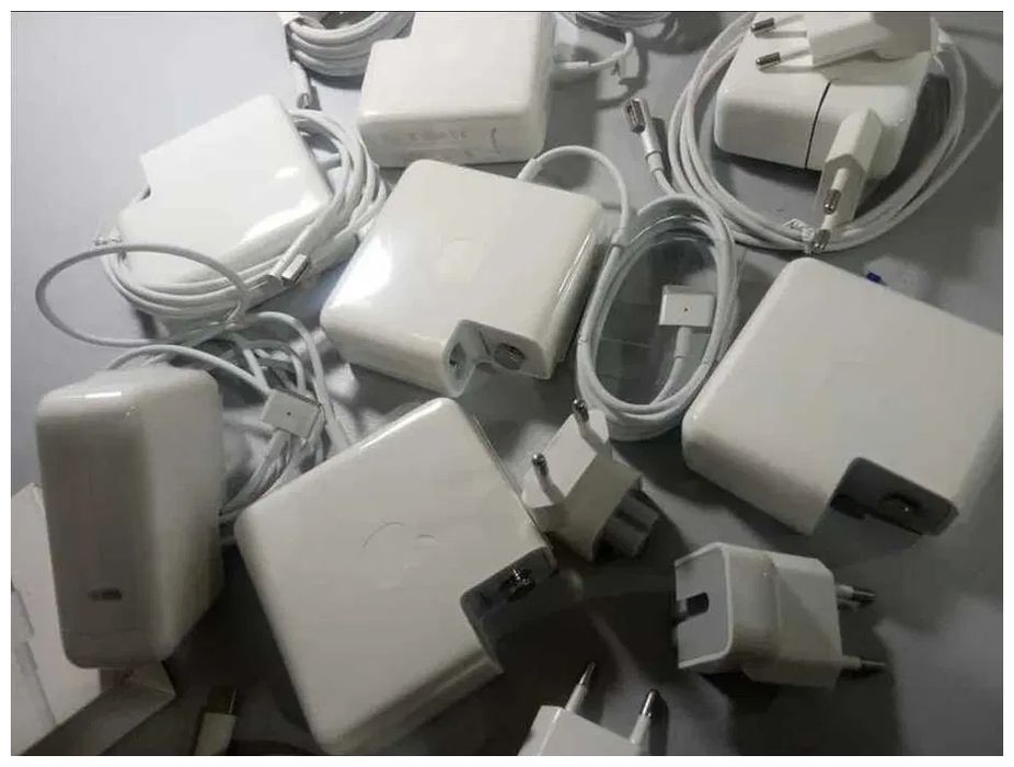 Блоки питания, зарядка на макбук Type C